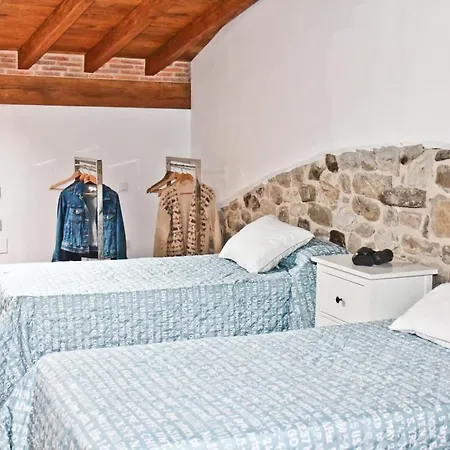 Holiday home La Casuca De Cecilia Pedreo